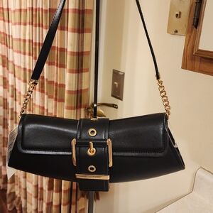 Michael Kors Colby Small Leather Convertible Clutch in black, Baguette NWT